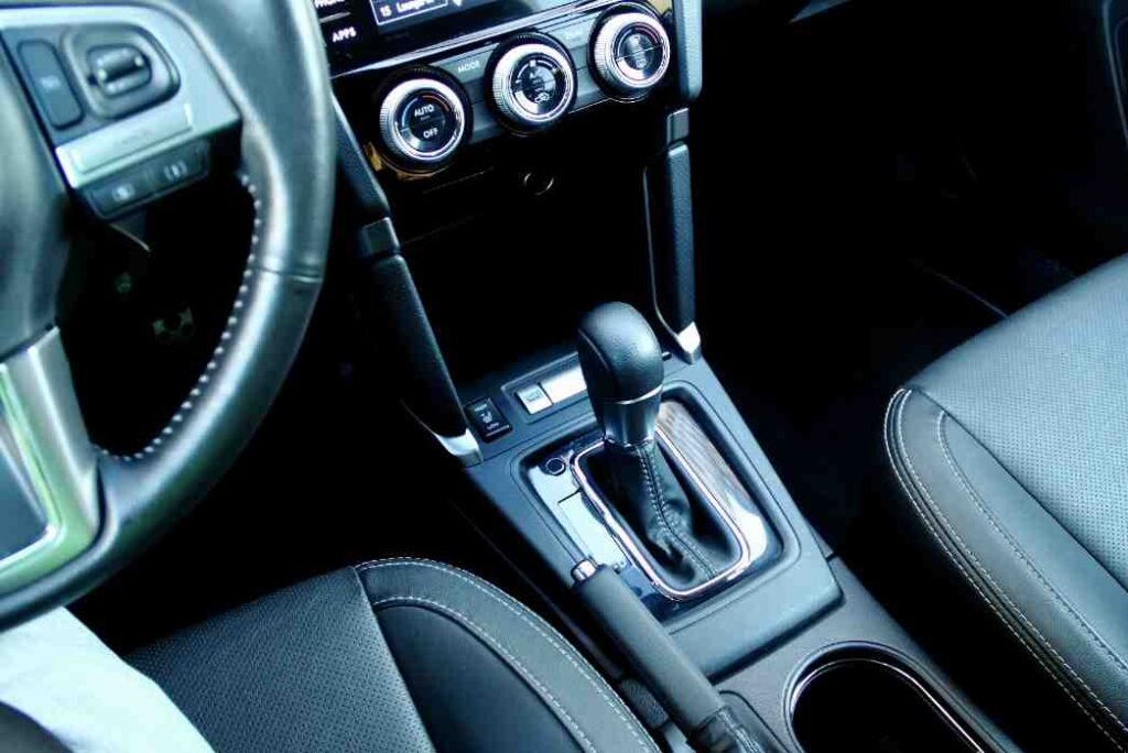 Automatic Car Transmission: Symptoms of Failure and How to Take Care of It