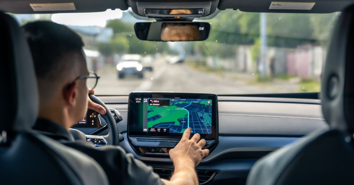 Planning to Buy New Car Here's What You Need to Know About Level 2 ADAS Features image