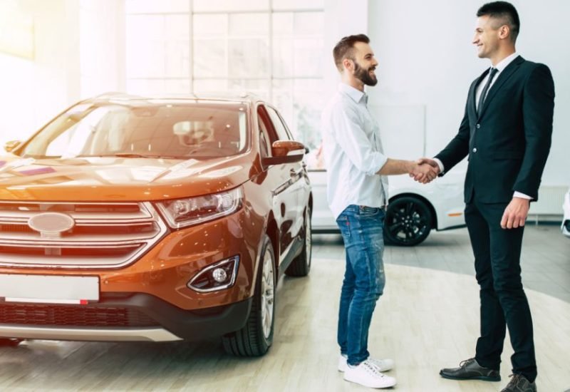 Complete Guide to Buying Your First Car in Dubai