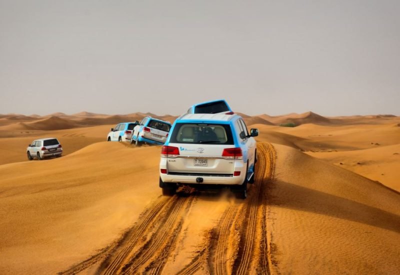 Desert Driving Preparation Checklist for Safe Weekend Adventures in the UAE image