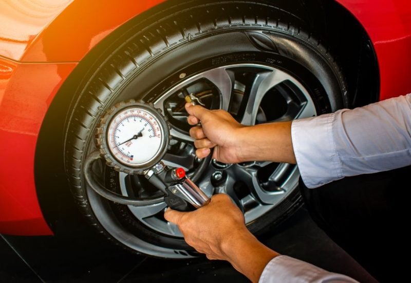 What Are the Benefits of Maintaining Your Car's TPMS